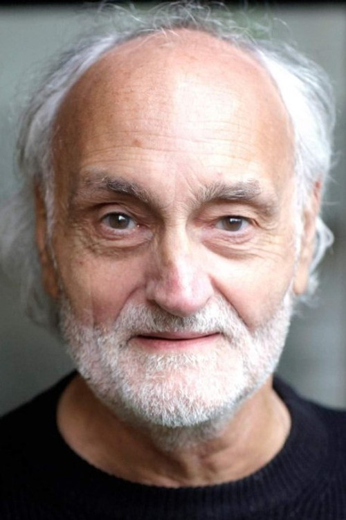 Sidney Kean as Mehmet