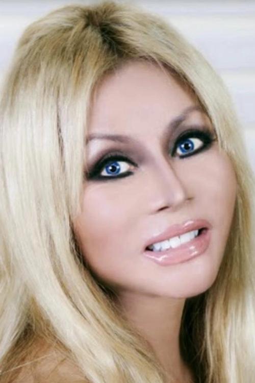 Dawna Lee Heising as Showgirl (uncredited)