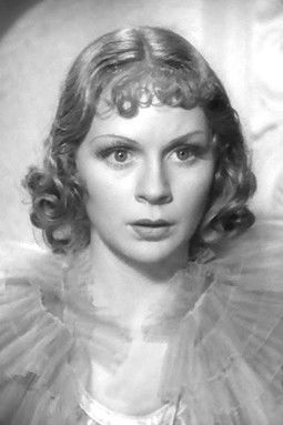 Aileen Marson as Barbara Clayton