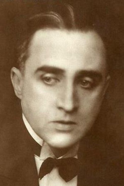 Pierre de Guingand as Octave Mouret