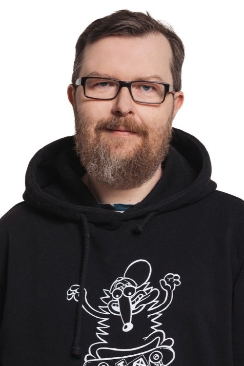 Tomasz 'Lew' Leśniak as Apologizing Audience (voice)