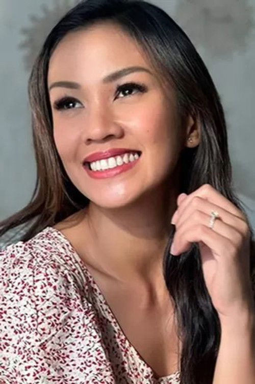 Melanie Putria as Noura Bahadur