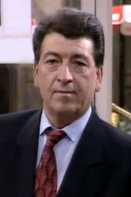 Alfonso Lussón as Taxista