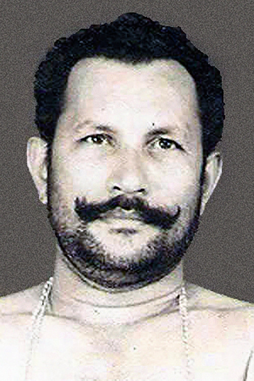 K. P. A. C. Azeez as Kunnel Mathachan