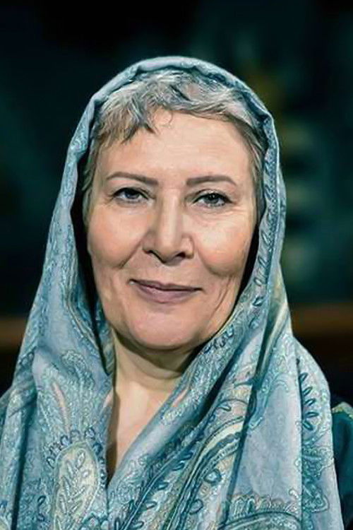 Safa Aghajani as مادر مارال