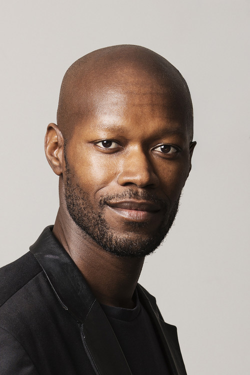 Charlie Vundla as Smanga