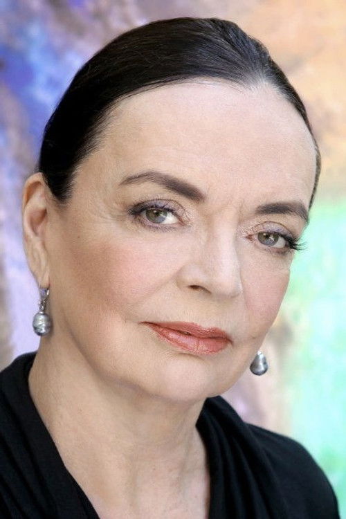 Barbara Steele as Elizabeth Barnard Medina