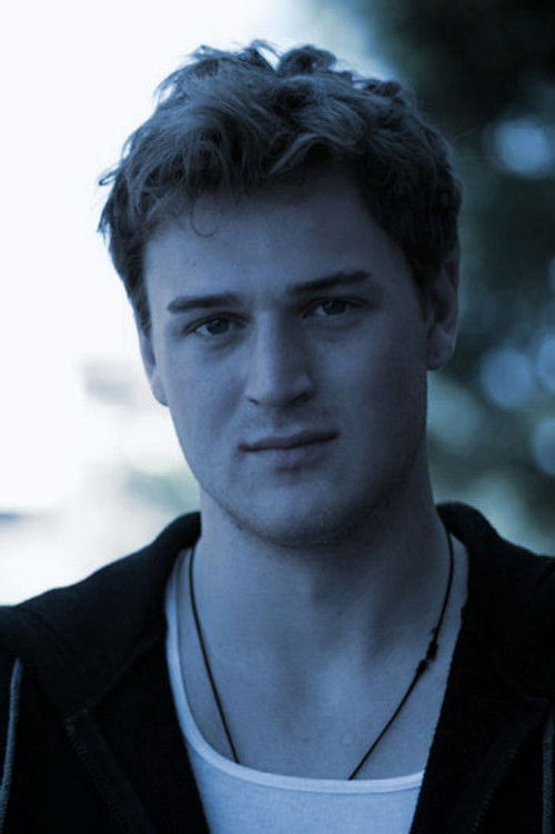 Doran Damon as Frankie