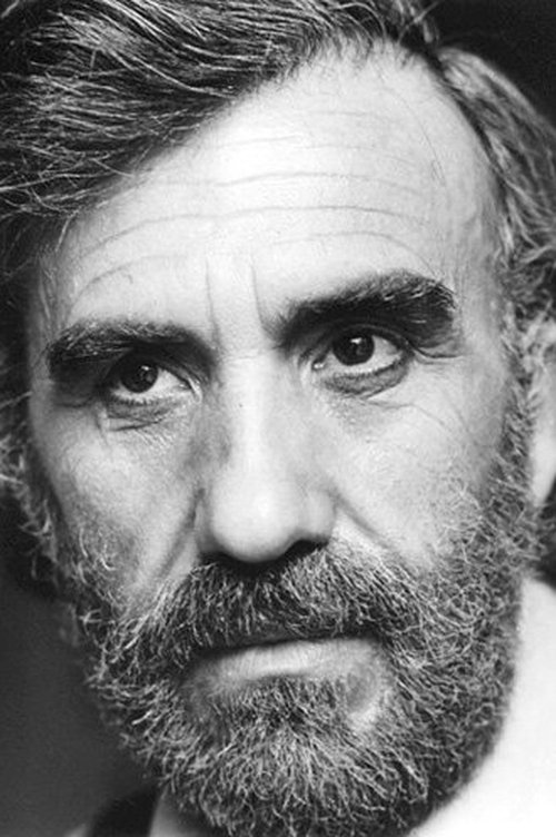 Beppe Chierici as Michello Bracchelloni (voice)