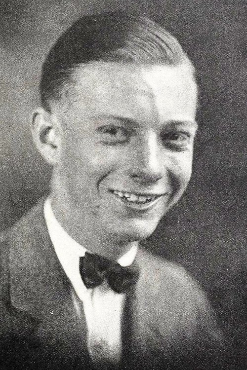 Wesley Barry as Assistant Director