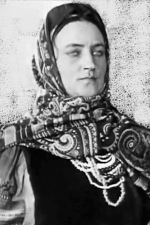 Olga Narbekova as Mother