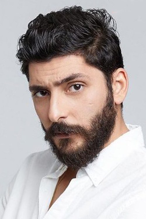 Beran Soysal as Emir Naziri