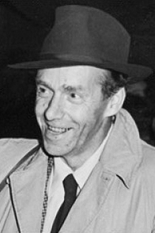 Martin Bodin as Film photographer