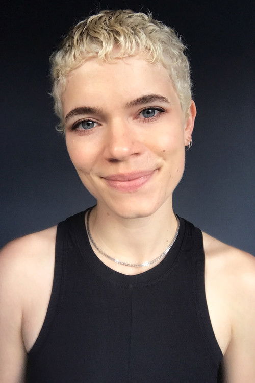 Ella Lawry as Al Dente/Crew