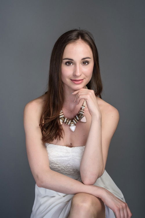 Csenge Dunai as Kati