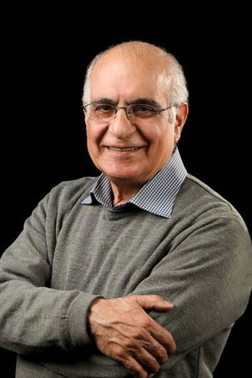 Houshang Moradi Kermani as as Himself