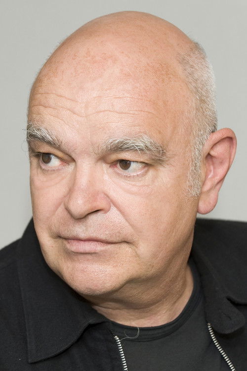 Christoph Künzler as Jäger