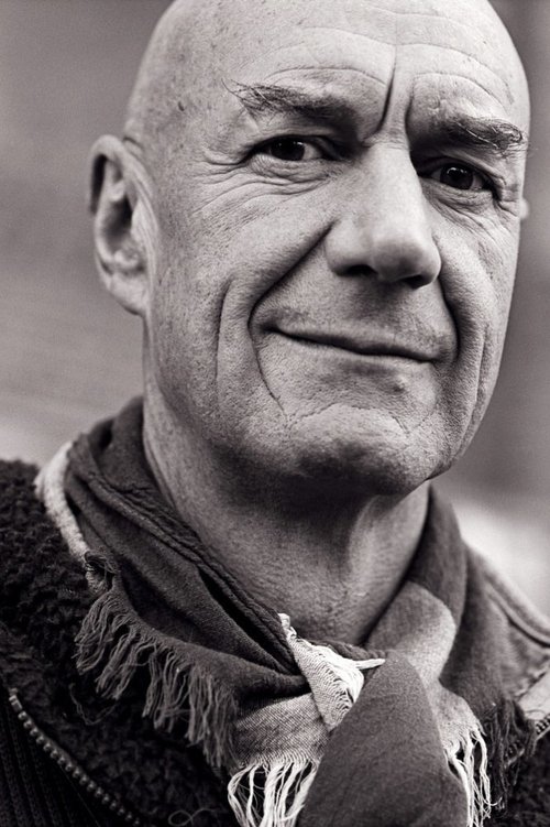 Tam Dean Burn as Bill Drummond