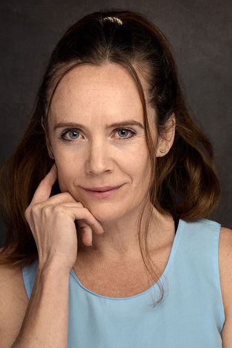 Amanda Lund as Marianne