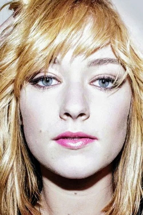 Rachel Thevenard as Michelle Richardson