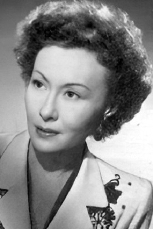 Lucienne Lemarchand as Clytemnestre