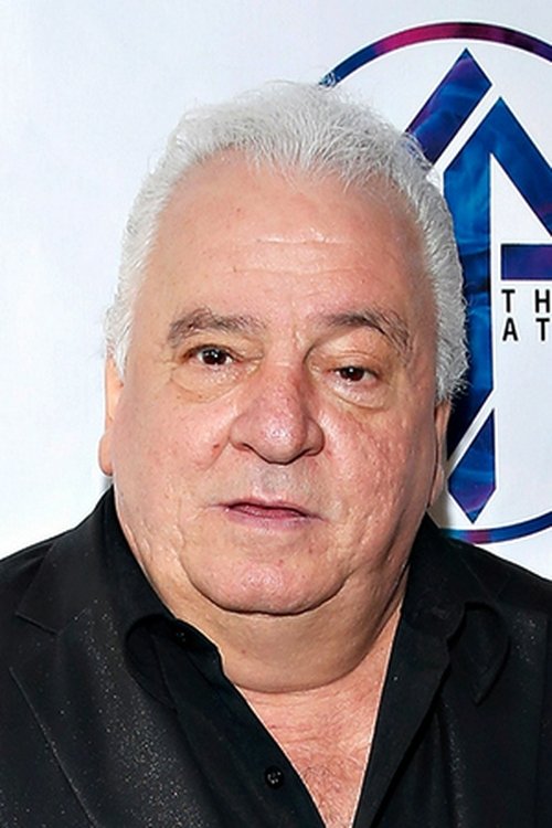 Vinny Vella as Artie Piscano