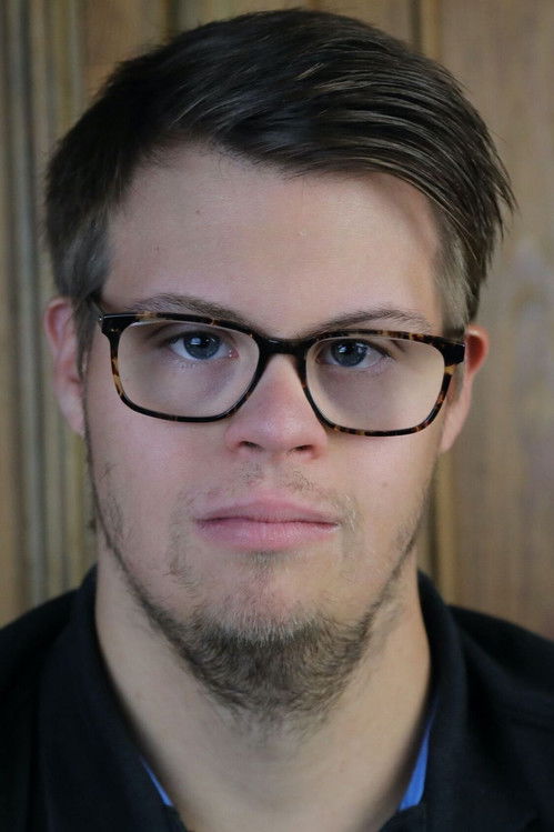 Simon Rupp as Matze Brauns