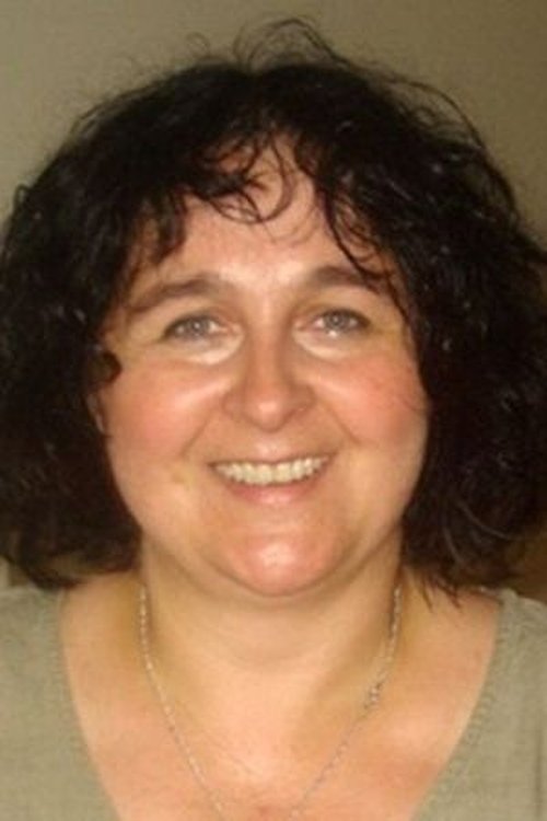 Anna Apostolakis as Joanna (voice)