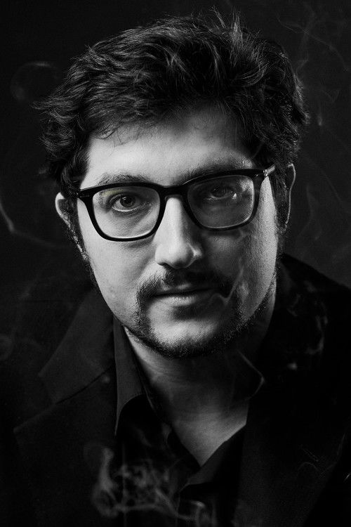 Daniel V. Masciari as Frank