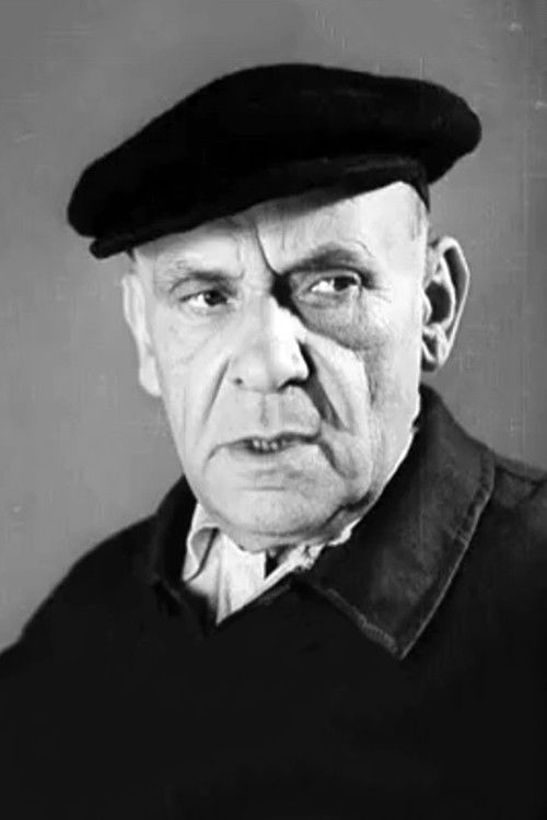 Aimilios Veakis as Nikos Markidis