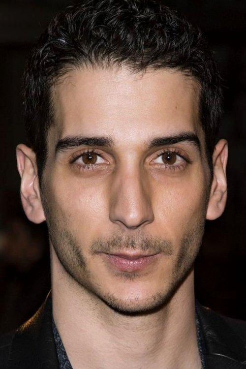 Kevin Elarbi as Karim