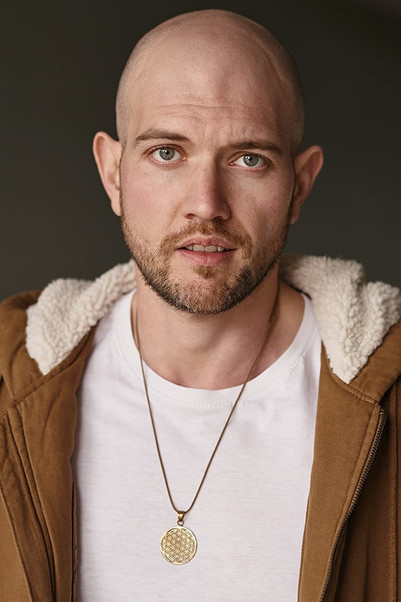 Mark Adams as Robbie