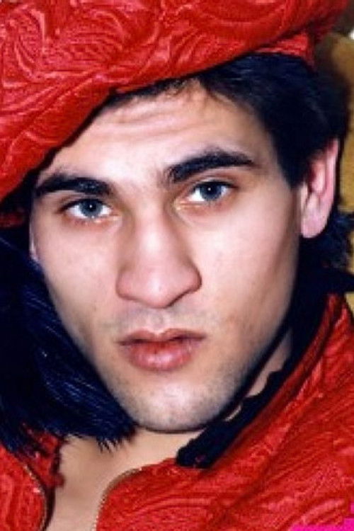 Anton Pirus as Silvio