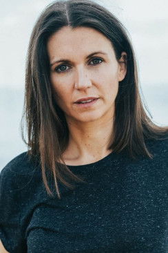 Samantha Anderson as British Citation Reader