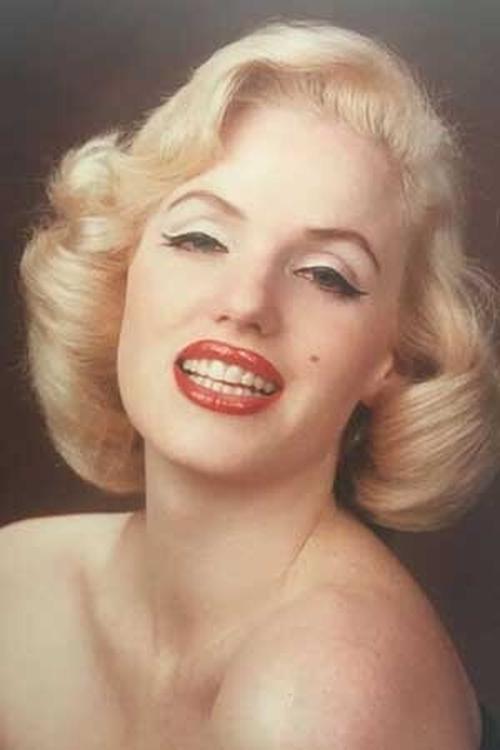 Susan Griffiths as Marilyn Monroe