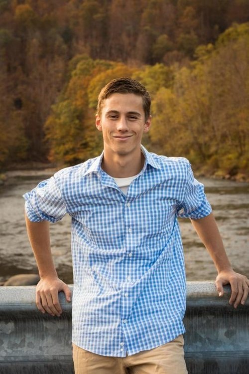 Jakob Winter as Shane