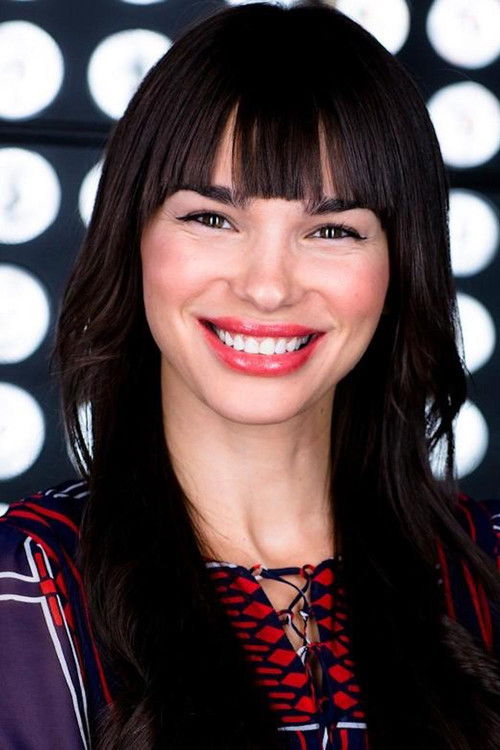 Beatriz Montañez as Zoe