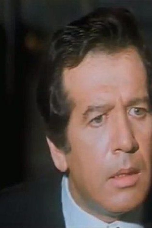 Mohamed Mokhtar as Aziz