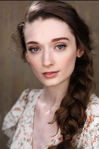 Naomi Castellano as Liz Mortimer