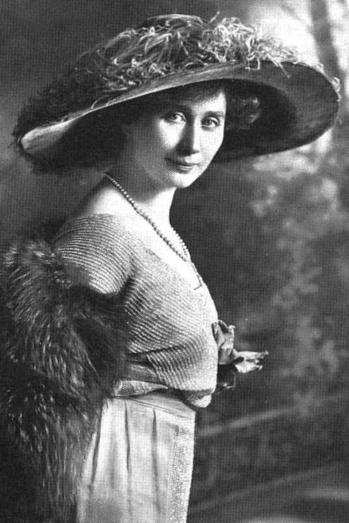 Claire Wolff-Metternich-Wallentin as Claire Reimann