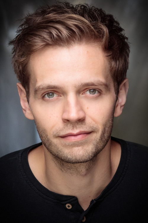 Ed Brody as Paul Knox