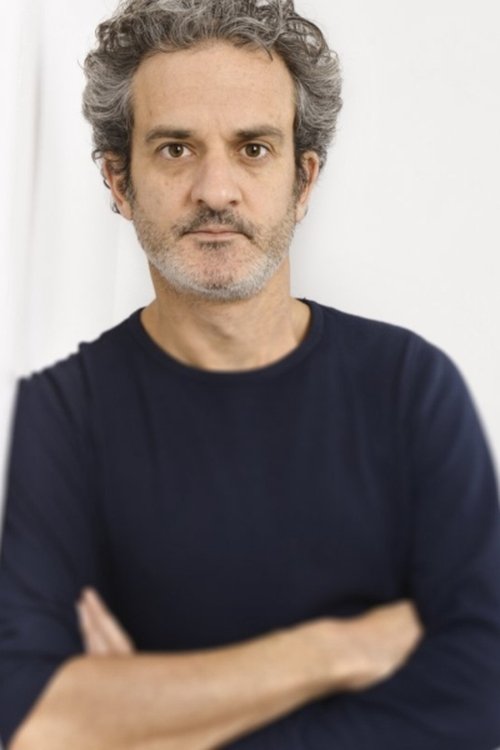 Renaud Bechet as Le serveur