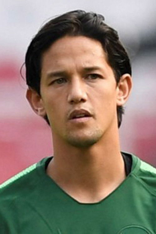 Irfan Bachdim as Irfan