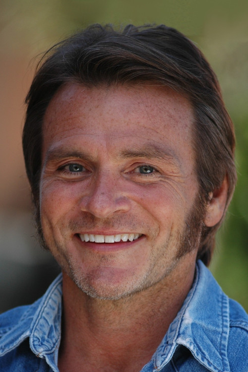 Douglas Bennett as Ezequiel