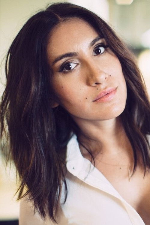 Jenny Atkins as Maggie Thompson