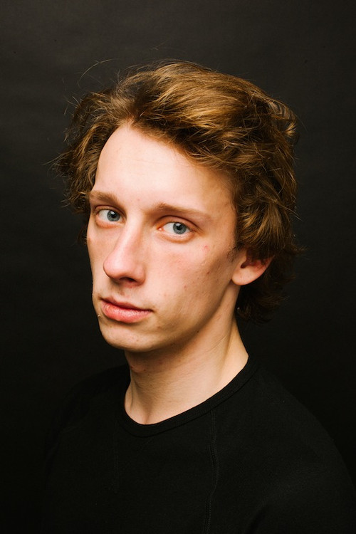 Владислав Демьяненко as Феликс Камалян