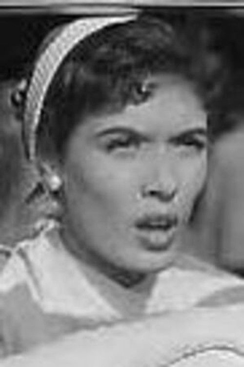 Mari Carmen Pardo as Laura López Salgado