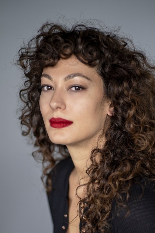 Louiza Zouzias as Fay