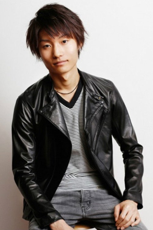Toshiharu Sasaki as Kentaro Tsubaki (voice)
