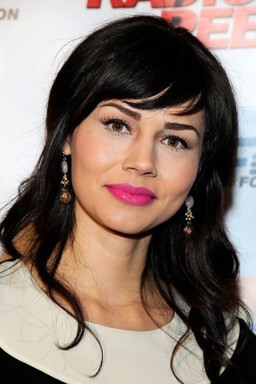 Mercedes de la Zerda as Tanya